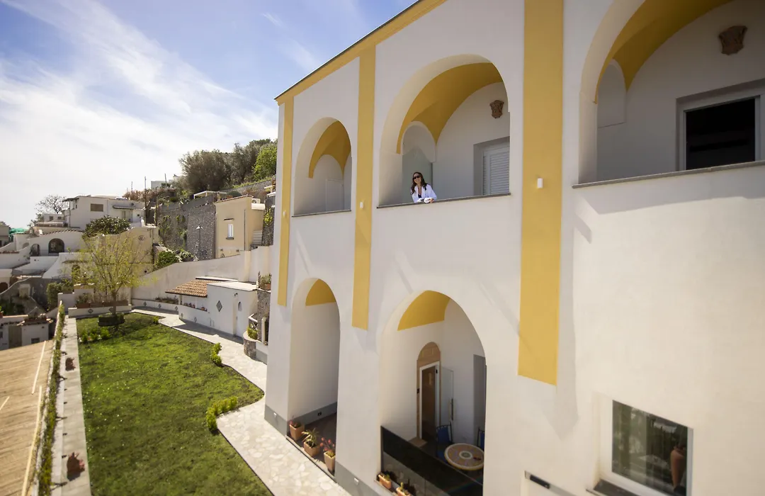 Albadamare Boutique Hotel-1